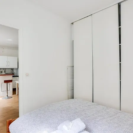 Apartment Charmant Proche Du Parc Des Buttes-chaumont Paris